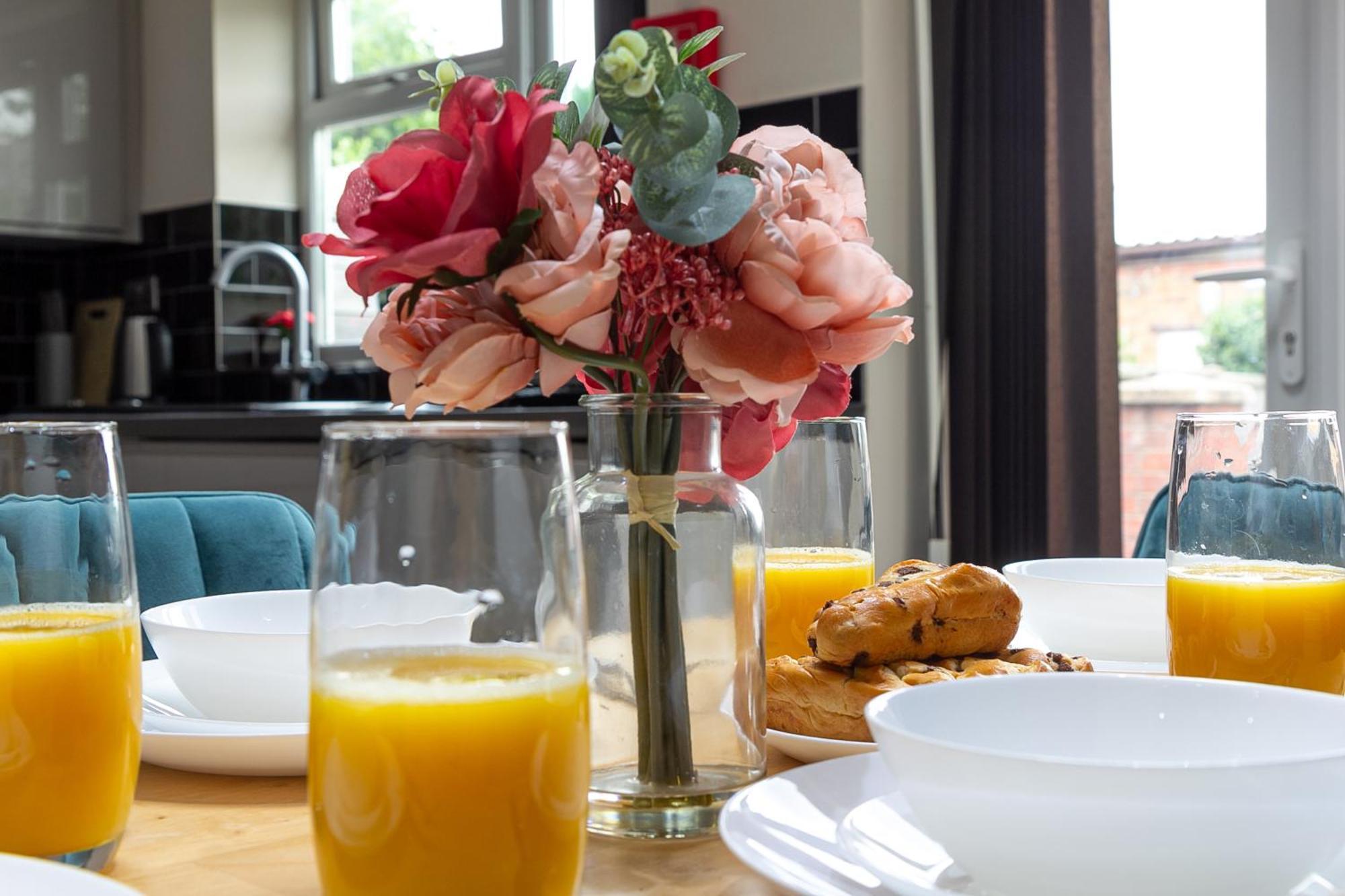 코번트리 Bathway House - Free Secured Parking And Wifi 아파트 외부 사진