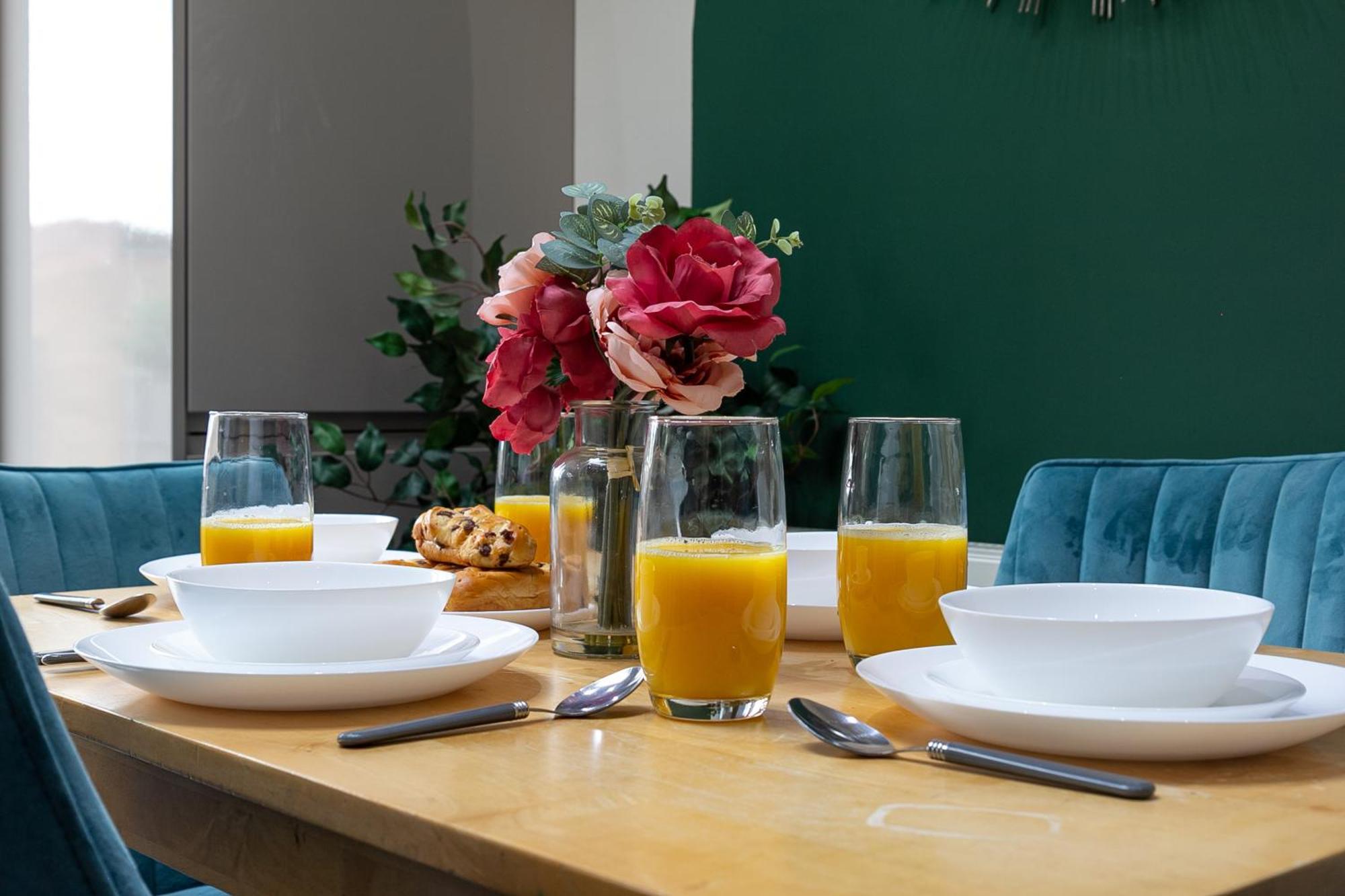 코번트리 Bathway House - Free Secured Parking And Wifi 아파트 외부 사진