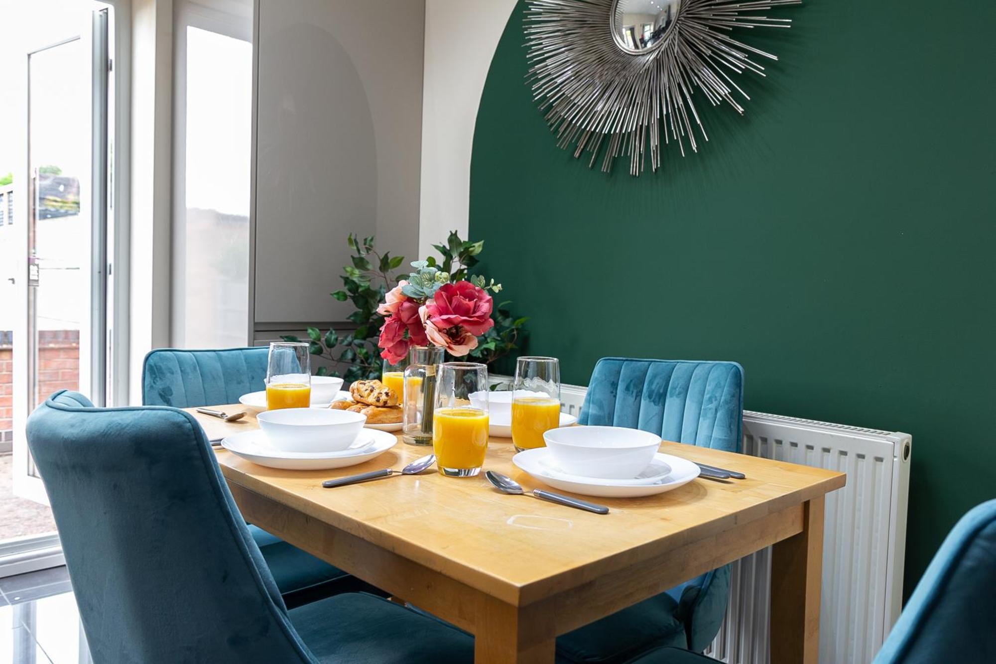 코번트리 Bathway House - Free Secured Parking And Wifi 아파트 외부 사진