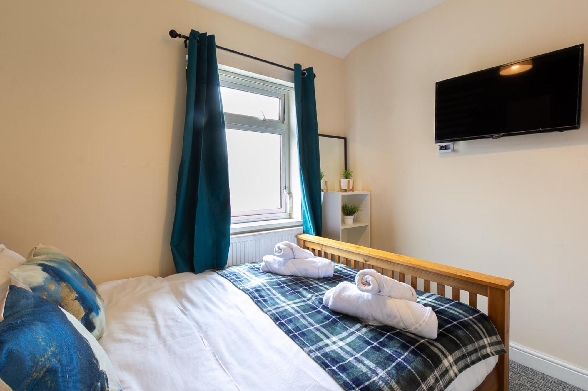 코번트리 Bathway House - Free Secured Parking And Wifi 아파트 외부 사진
