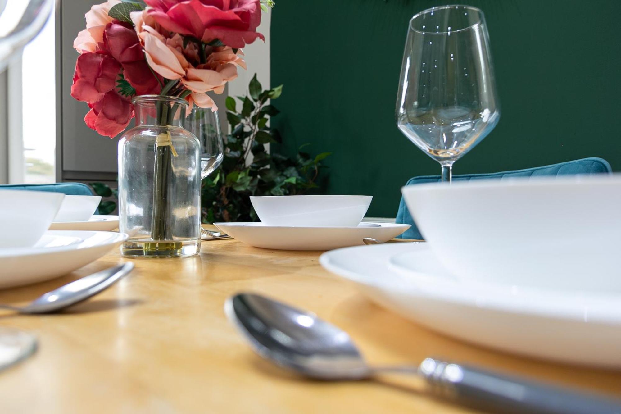 코번트리 Bathway House - Free Secured Parking And Wifi 아파트 외부 사진